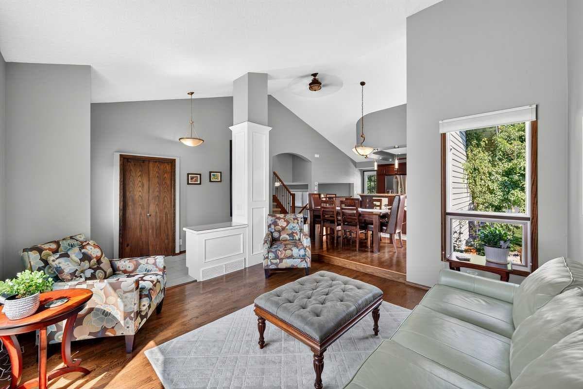 31 Scenic Cove Place NW