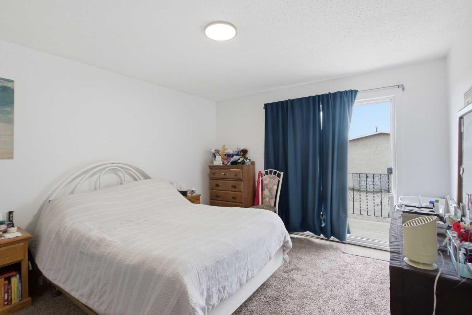 196 Gordon Drive SW