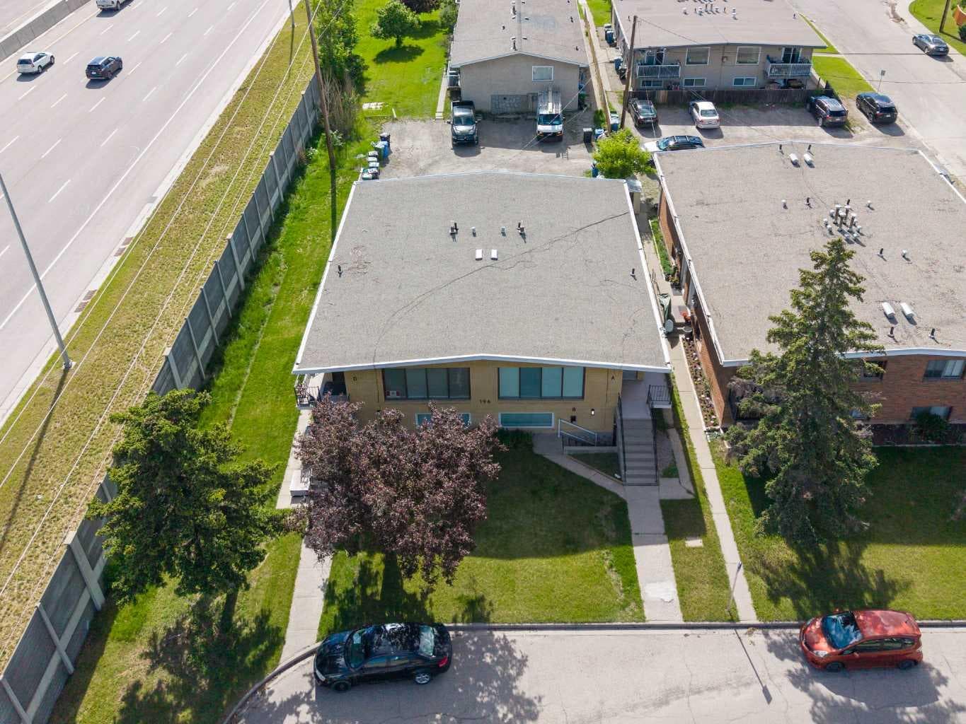 196 Gordon Drive SW