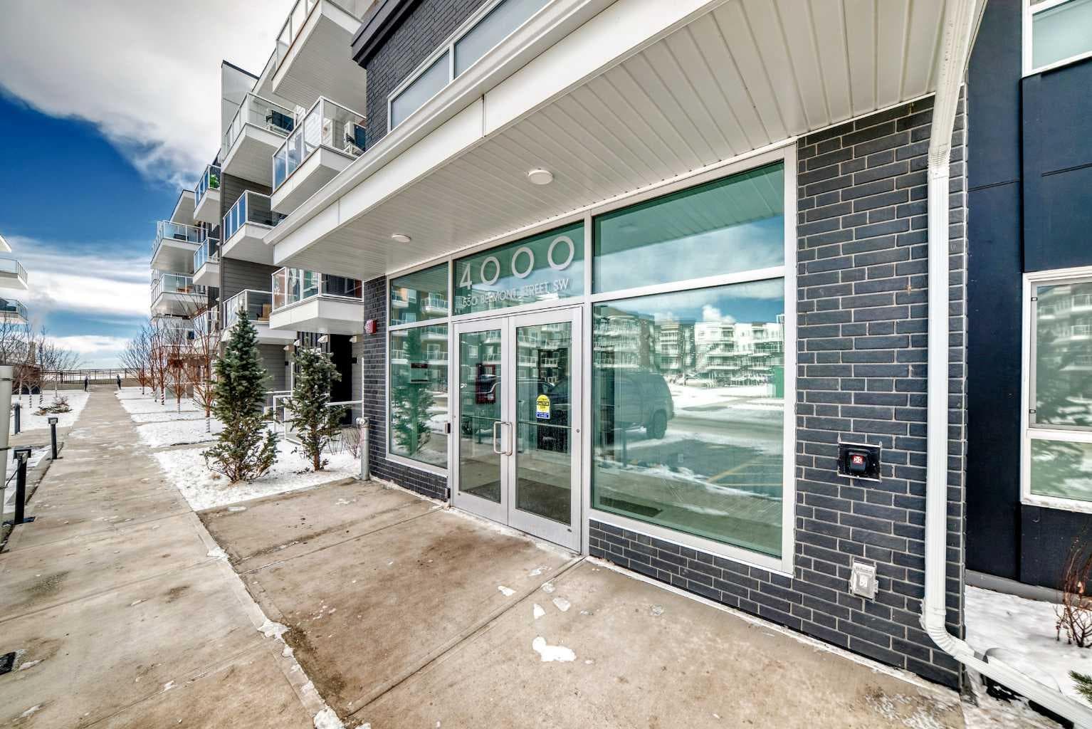 4414, 550 Belmont Street SW