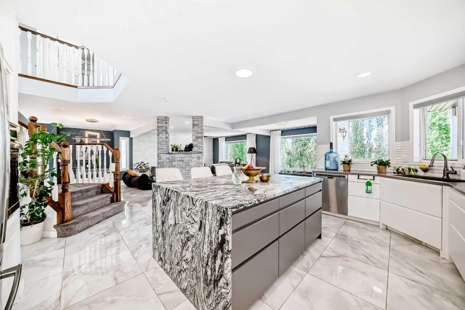 382 cove Road 