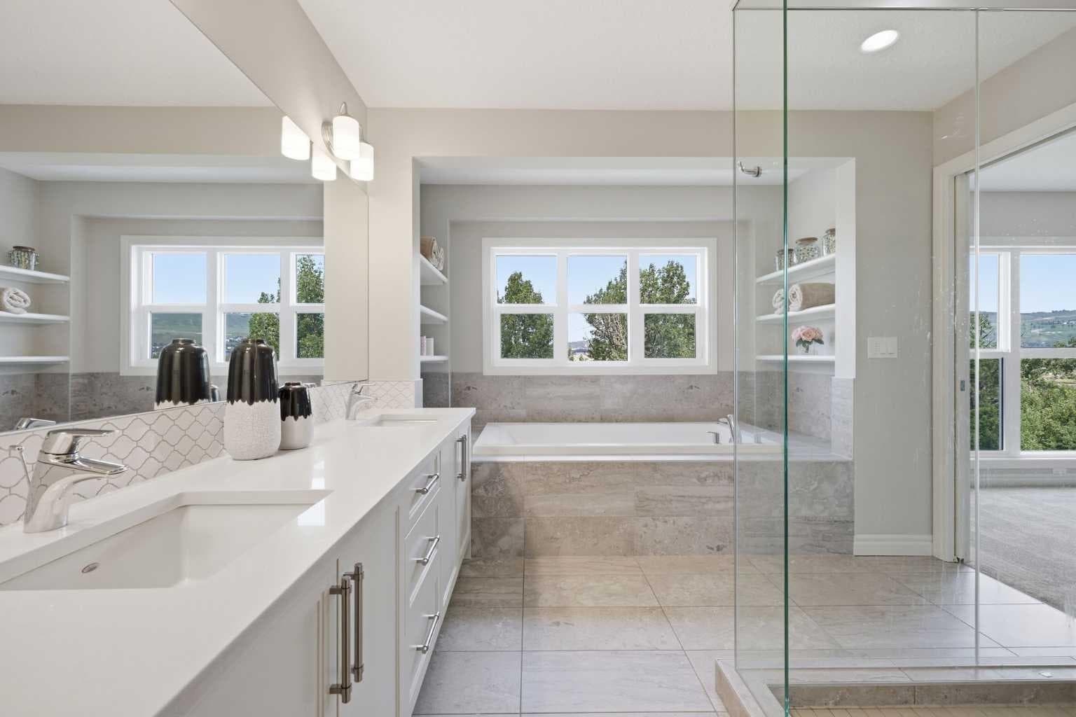190 Riviera View 