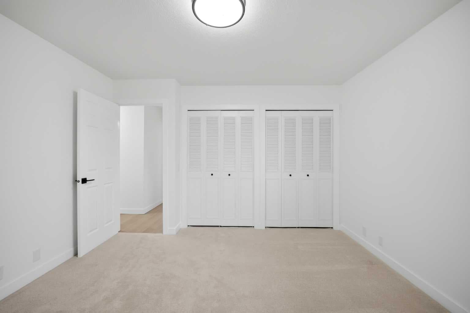 300 Edgehill Drive NW