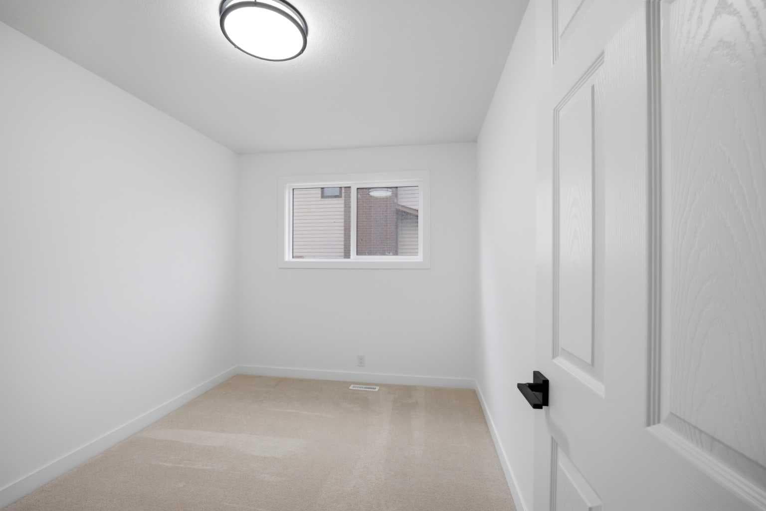 300 Edgehill Drive NW