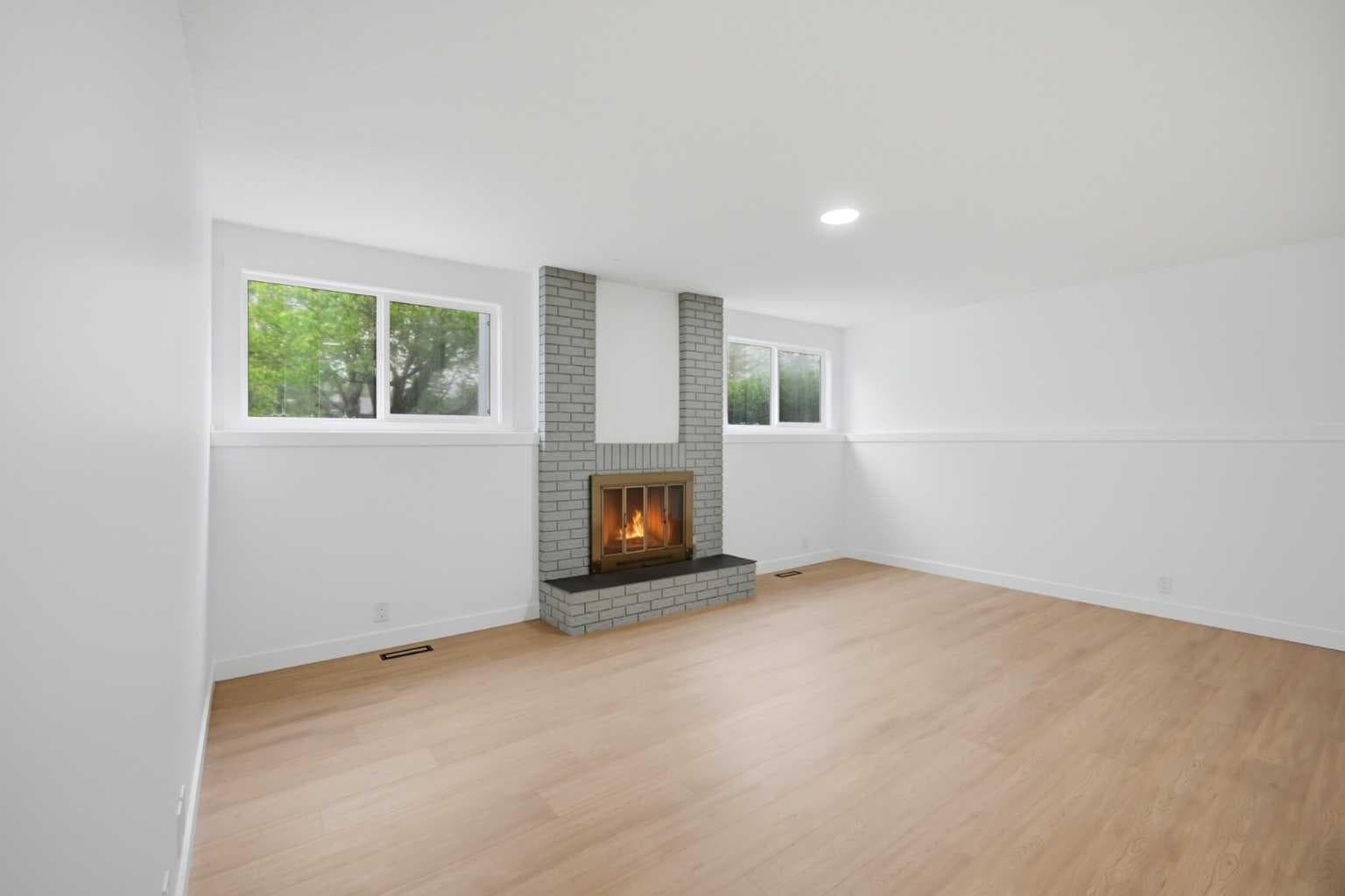 300 Edgehill Drive NW