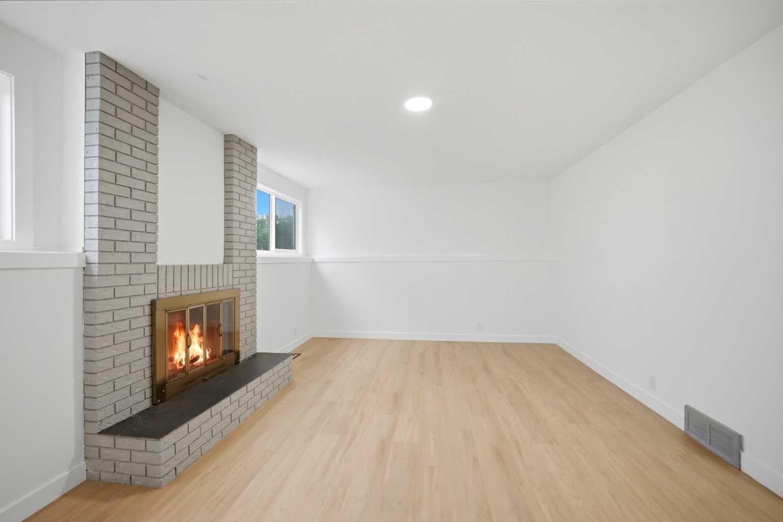 300 Edgehill Drive NW