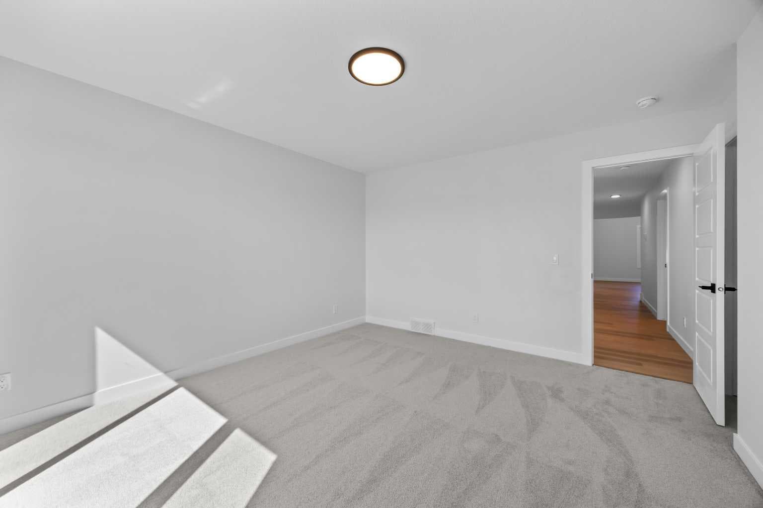149 Creekside Street SW