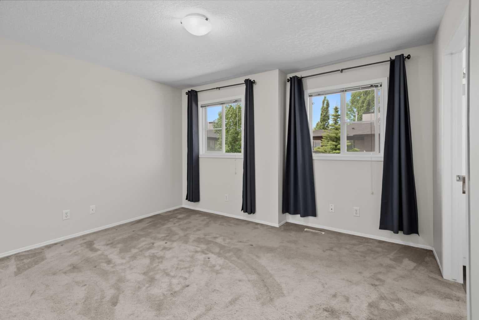 34 Eversyde Common SW