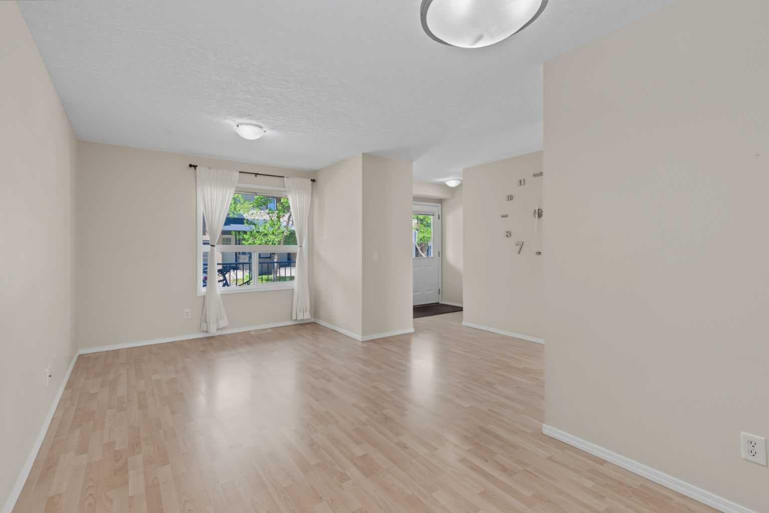 34 Eversyde Common SW