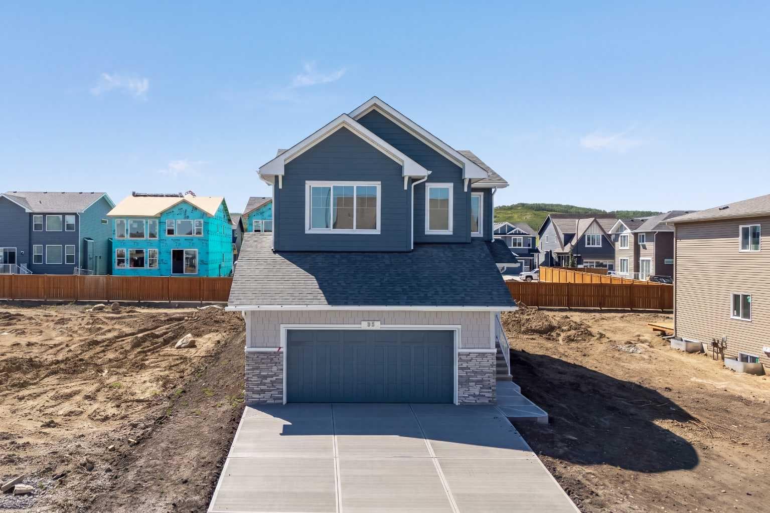 35 Creekside Rise SW