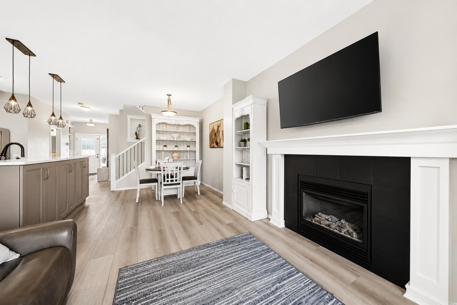 144 Copperstone Gardens 