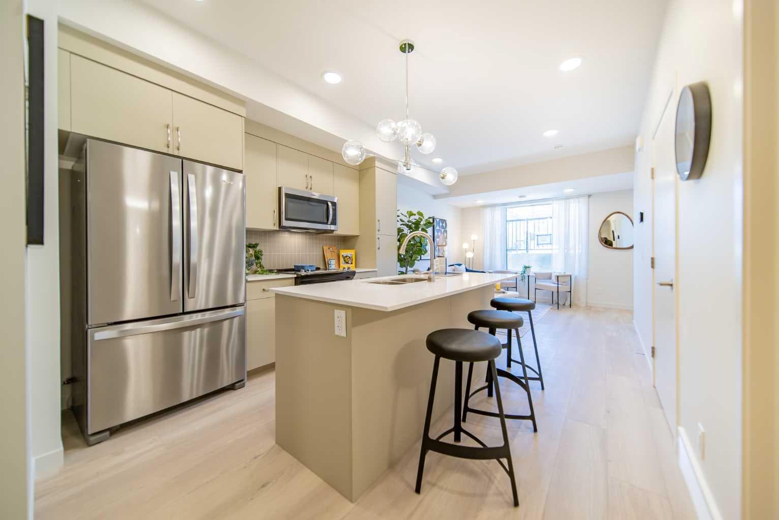 702B, 164 Arbour Lake Court NW