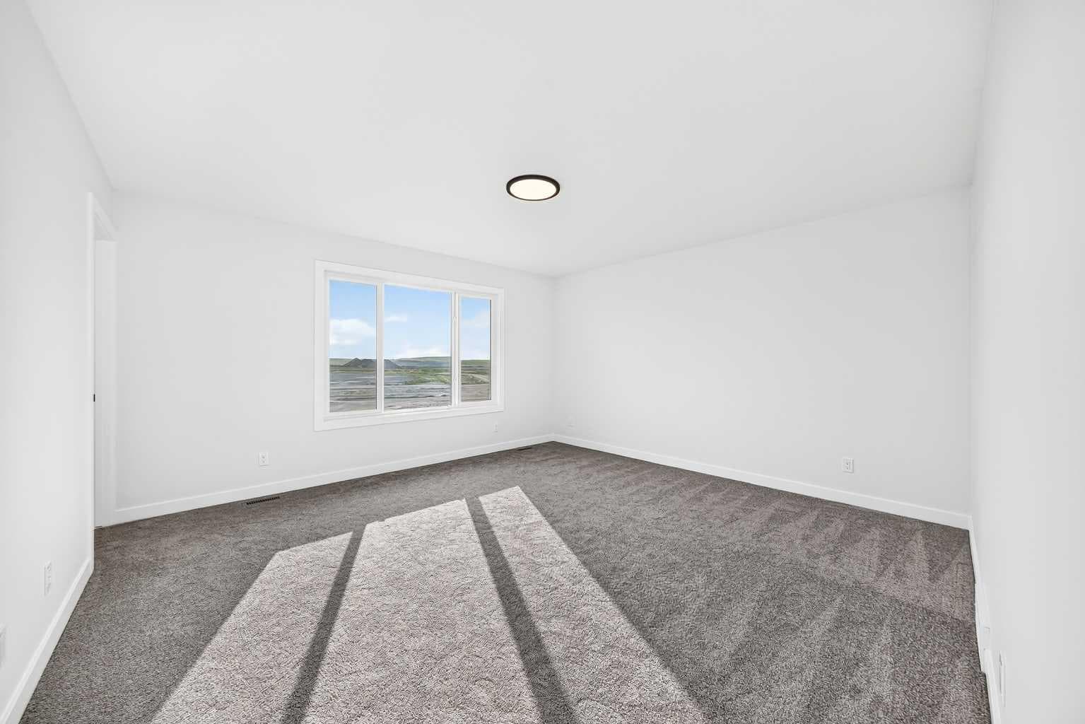 199 Langwell Common SE