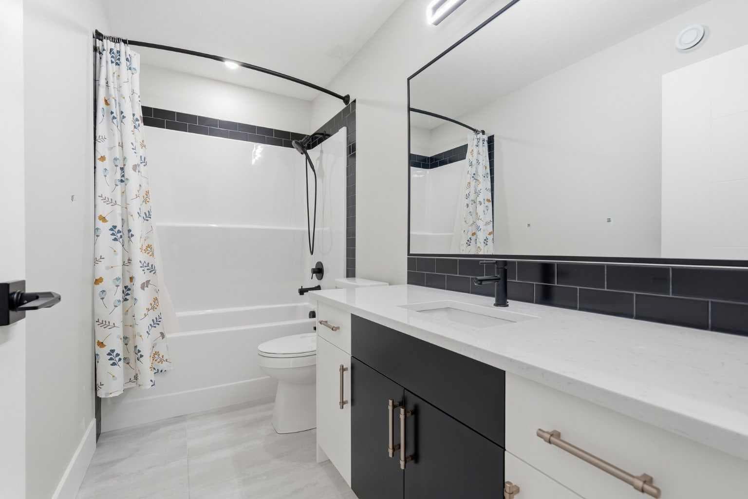 74 Alpine Gardens SW