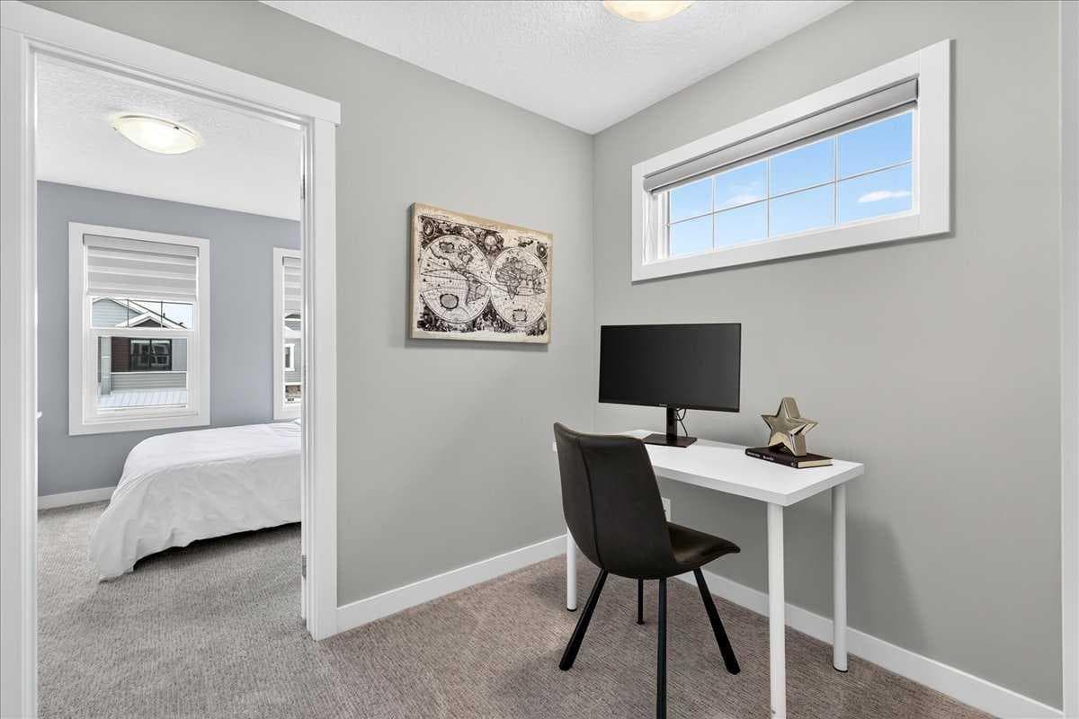 137 Cranbrook Cove SE