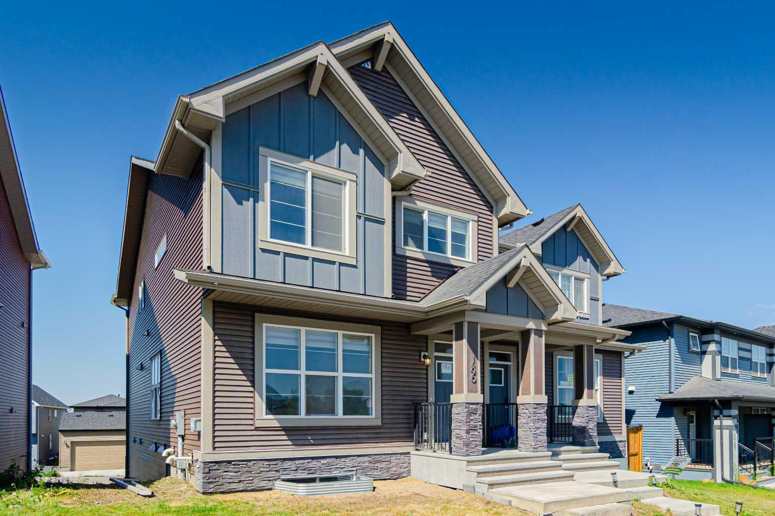 186 Aquila Drive NW