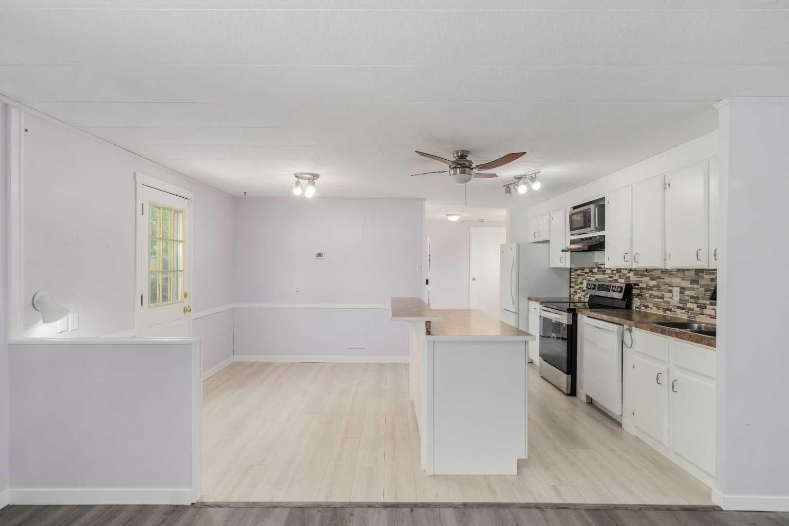34 Burroughs Place NE
