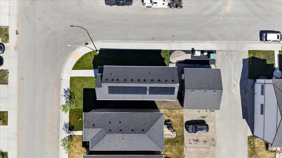 40 Amblefield View NW
