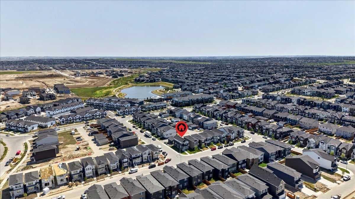 40 Amblefield View NW