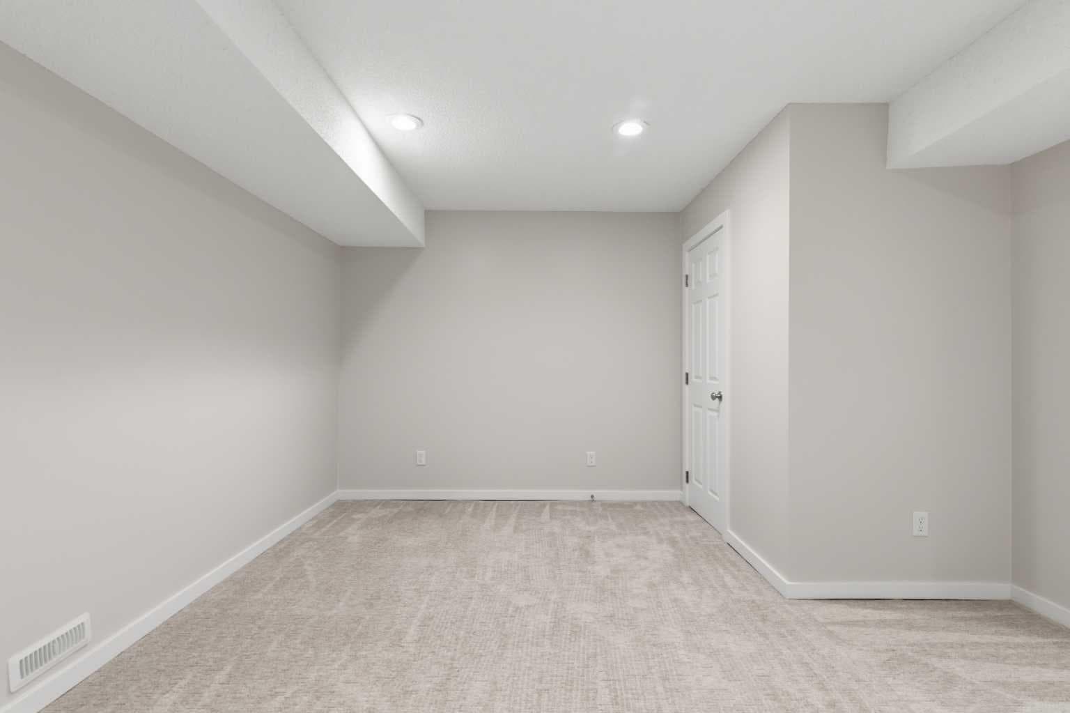 40 Panatella Mews NW