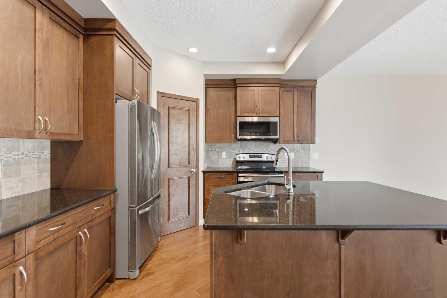 40 Panatella Mews NW