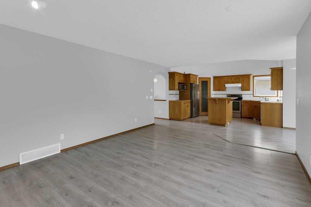 120 Gleneagles Terrace 