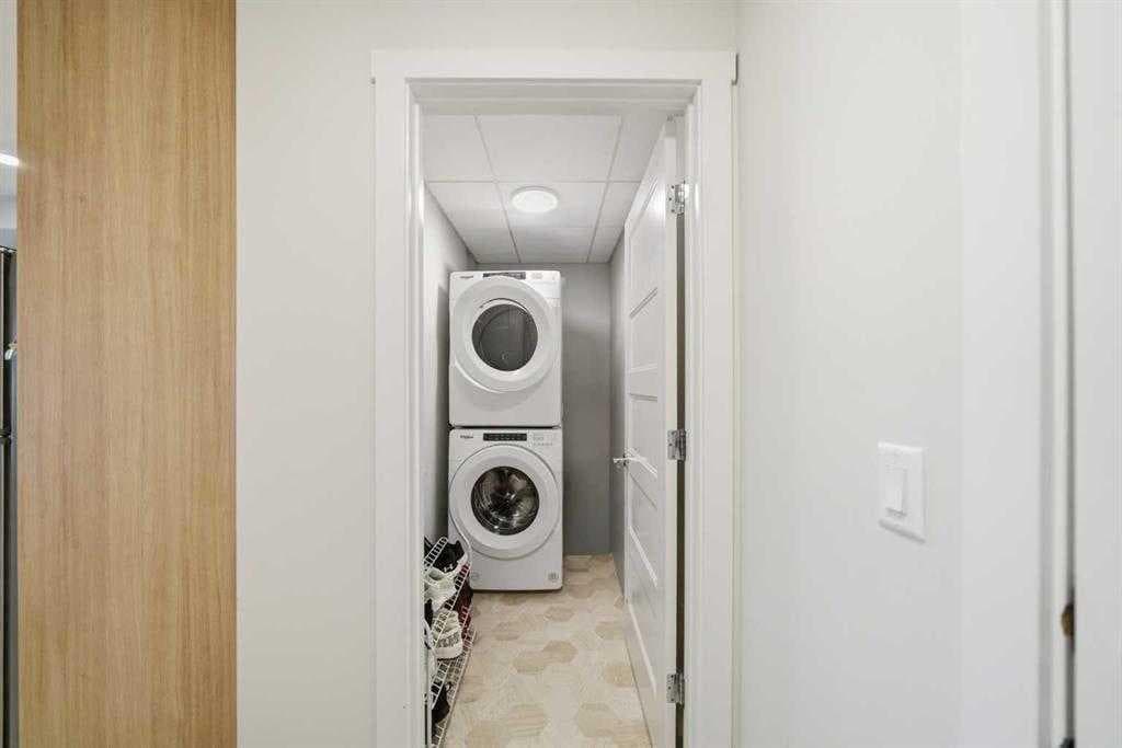 318, 55 Wolf hollow Crescent SE