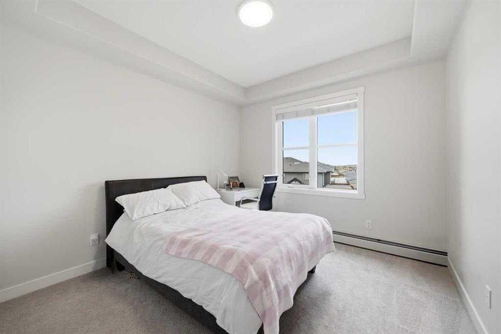 318, 55 Wolf hollow Crescent SE