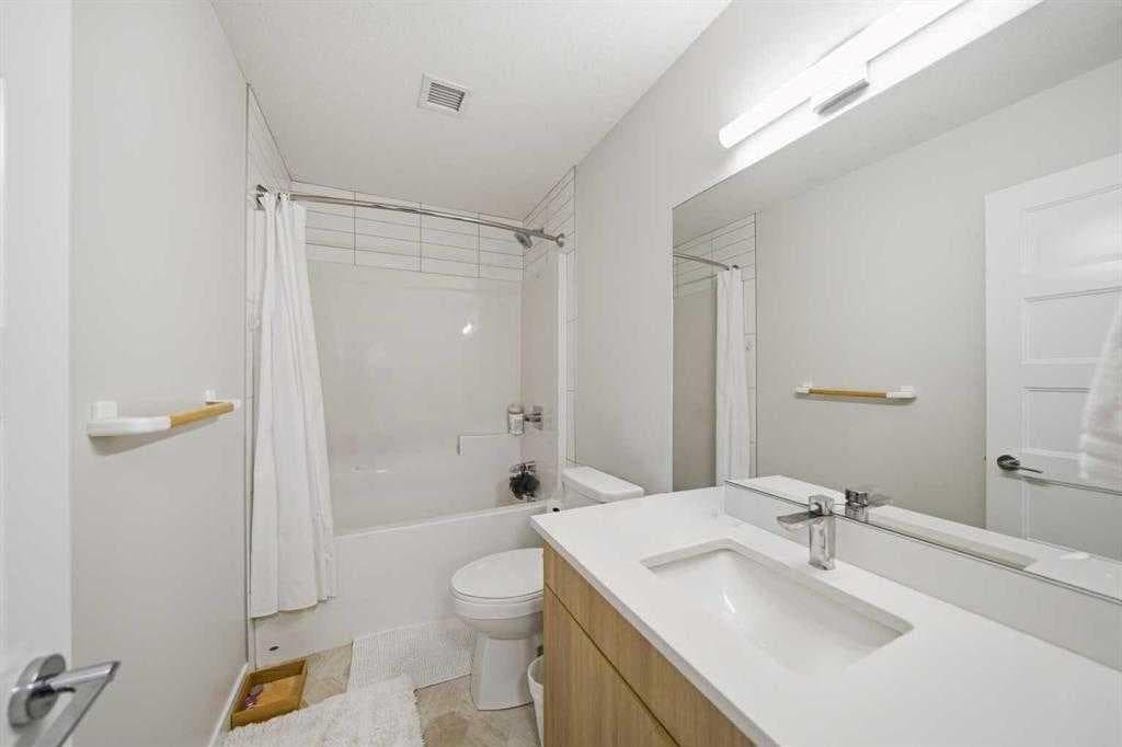 318, 55 Wolf hollow Crescent SE