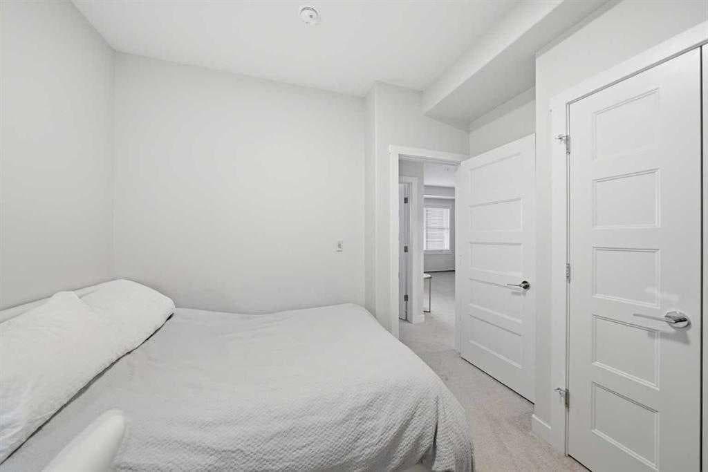318, 55 Wolf hollow Crescent SE