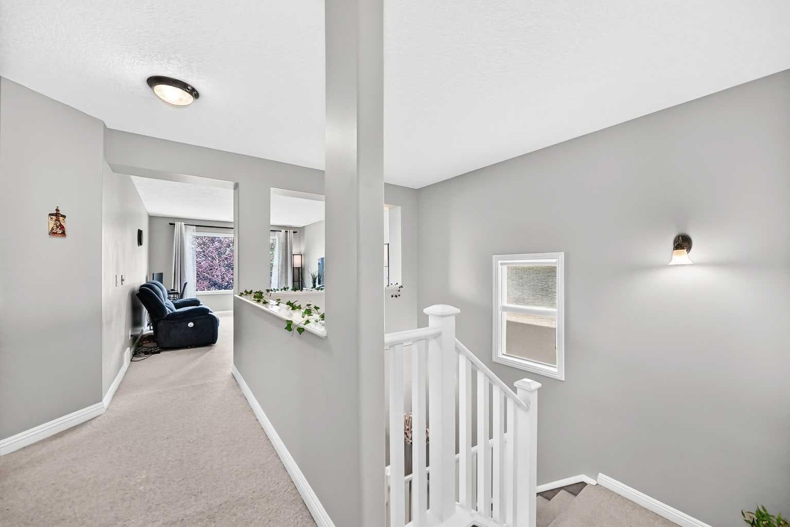 153 Cranleigh Bay SE