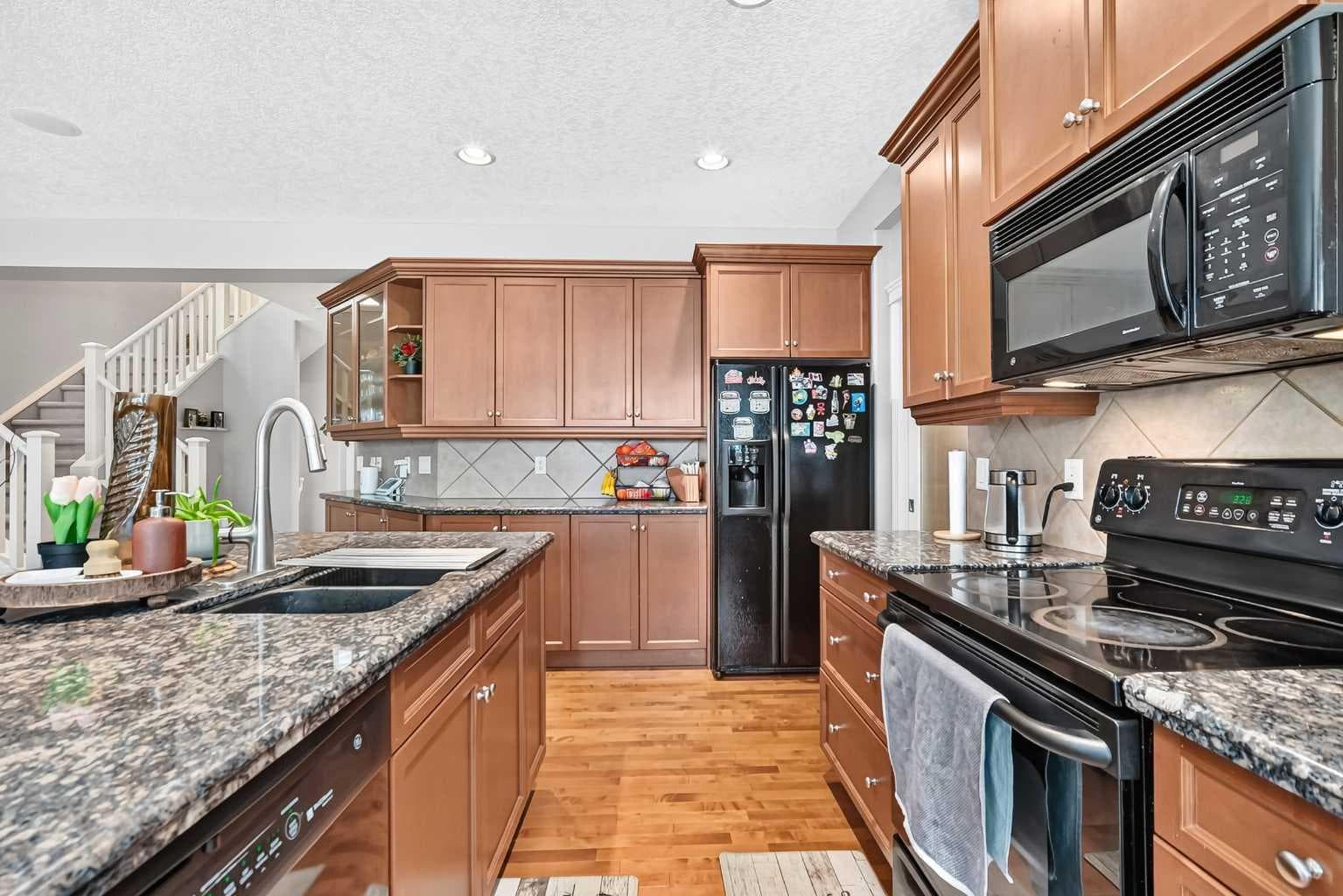 153 Cranleigh Bay SE