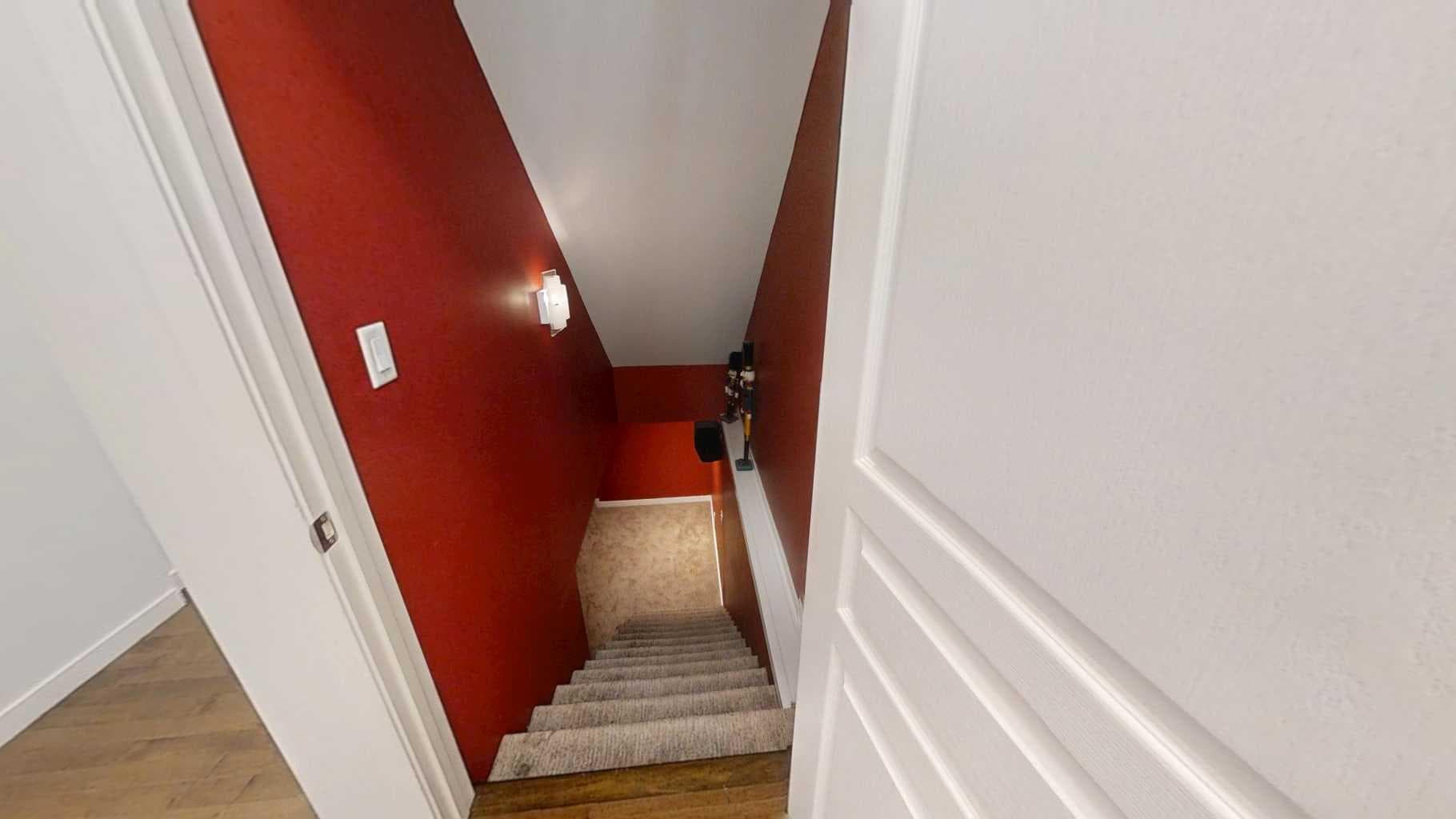 222 Copperpond Boulevard SE