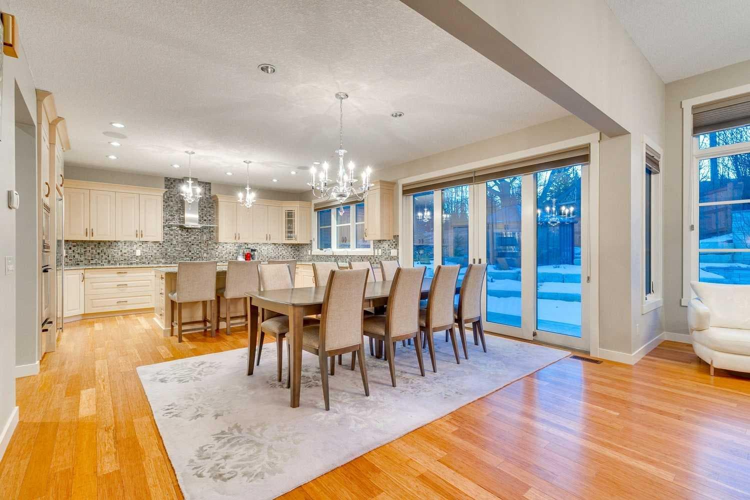 215 Patton Court SW