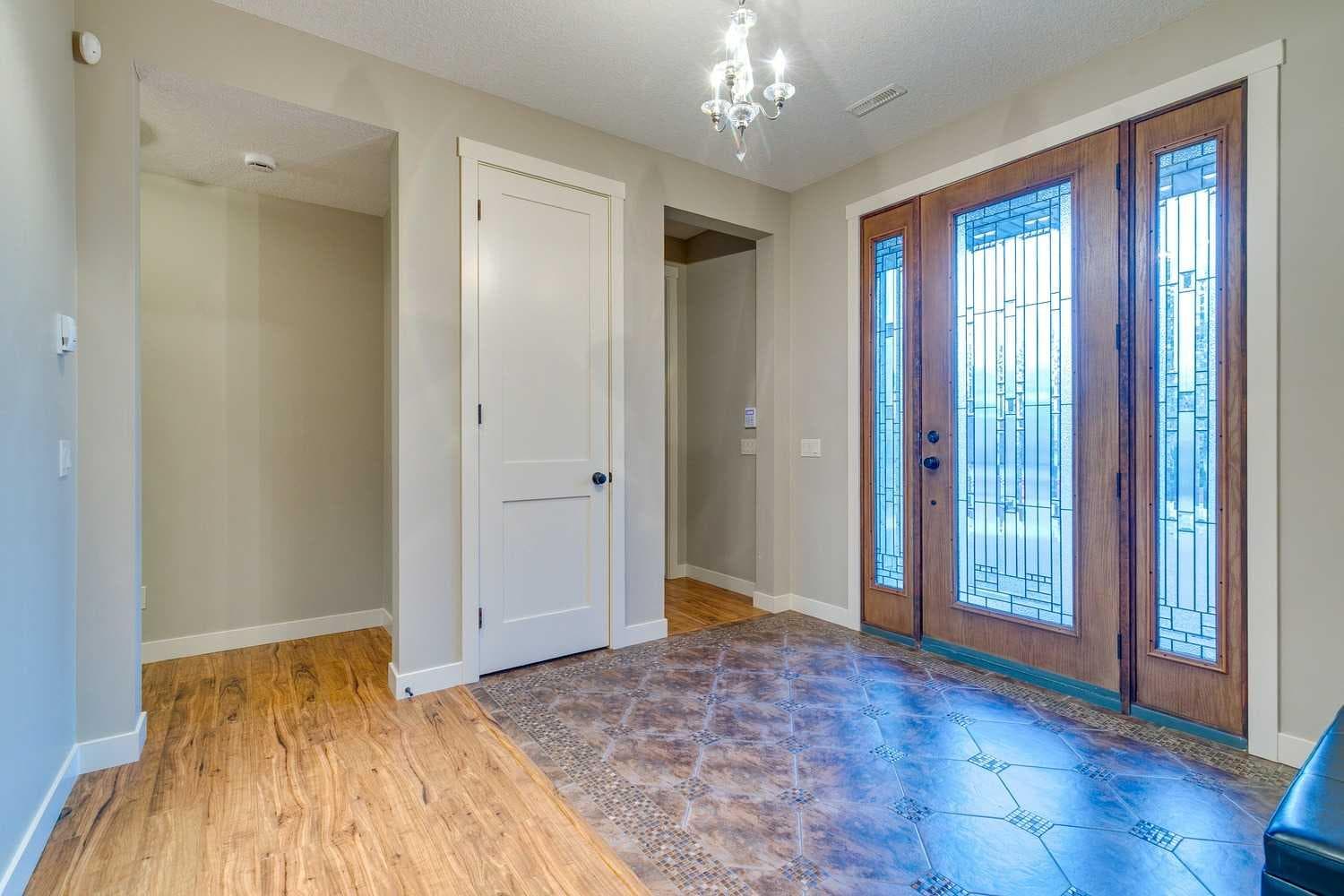 215 Patton Court SW