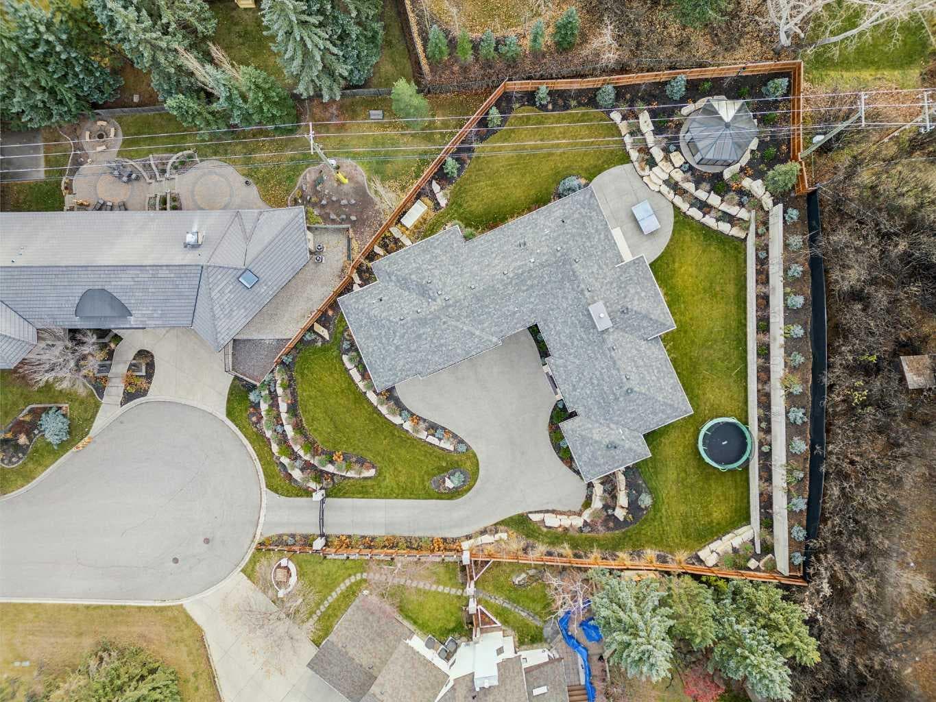 215 Patton Court SW