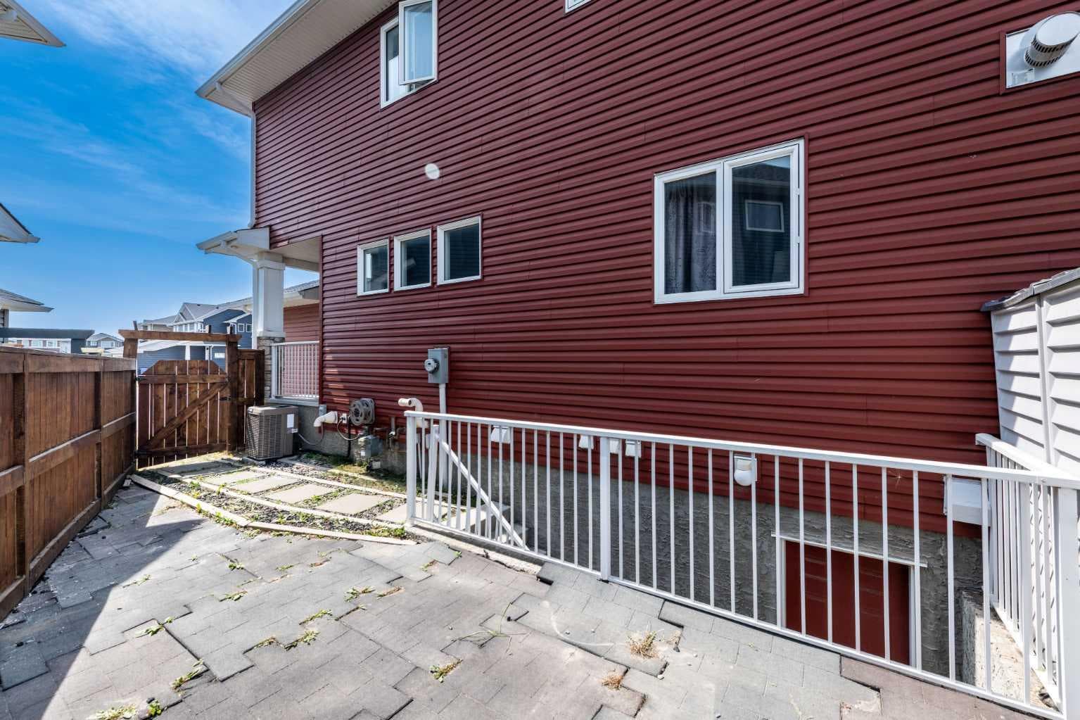 62 Redstone Mews NE
