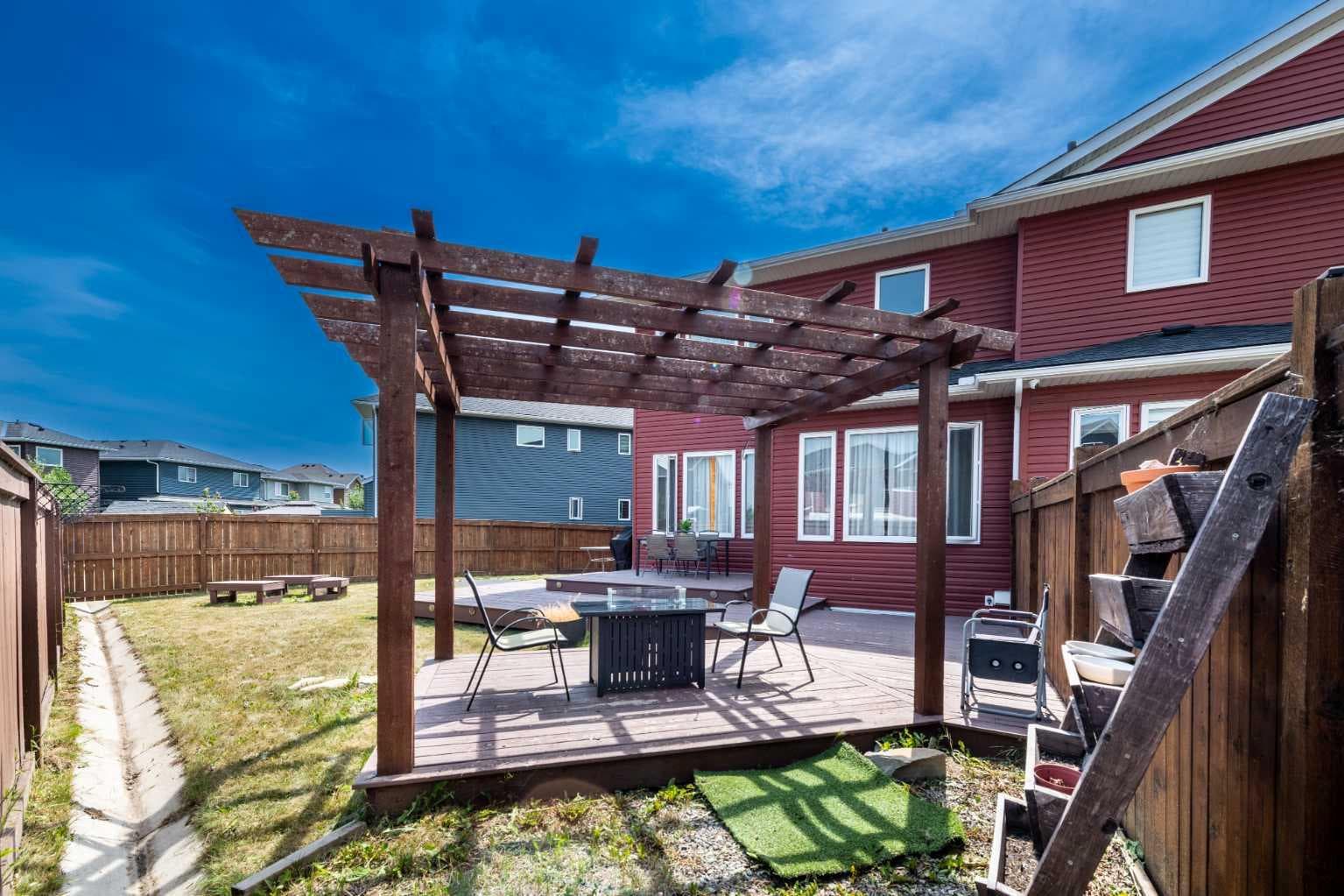 62 Redstone Mews NE