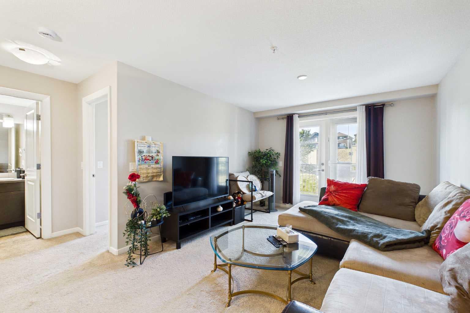 3307, 402 Kincora Glen Road NW
