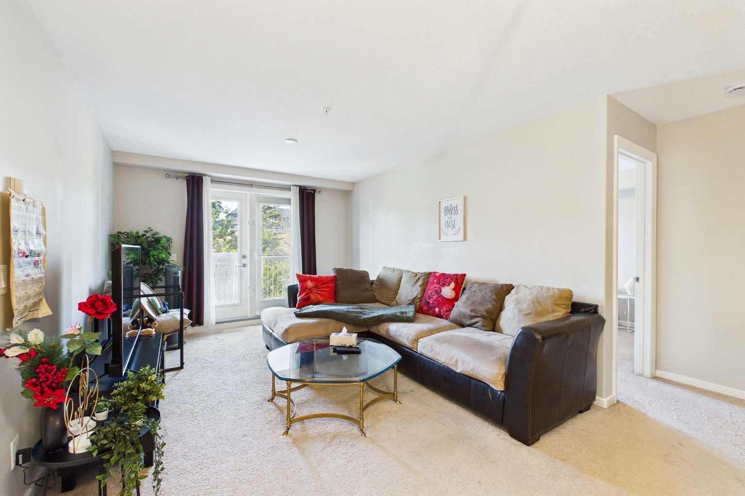 3307, 402 Kincora Glen Road NW