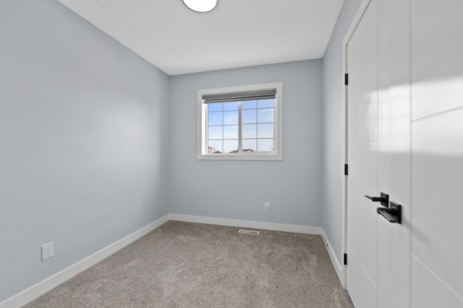 102 Martin Crossing Grove NE