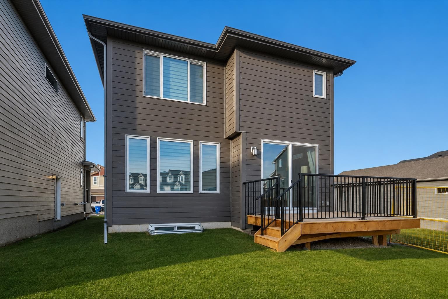 77 Versant Point SW