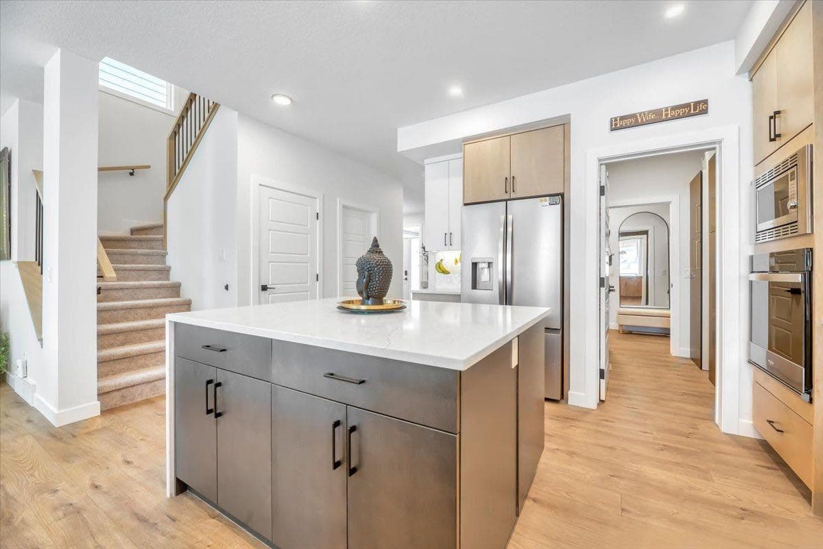 77 Versant Point SW