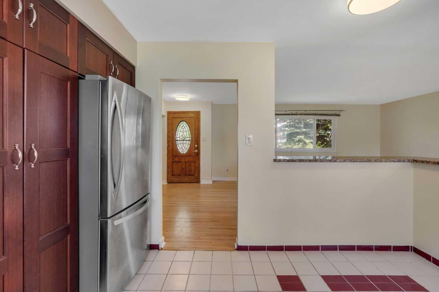 8432 Elbow Drive SW