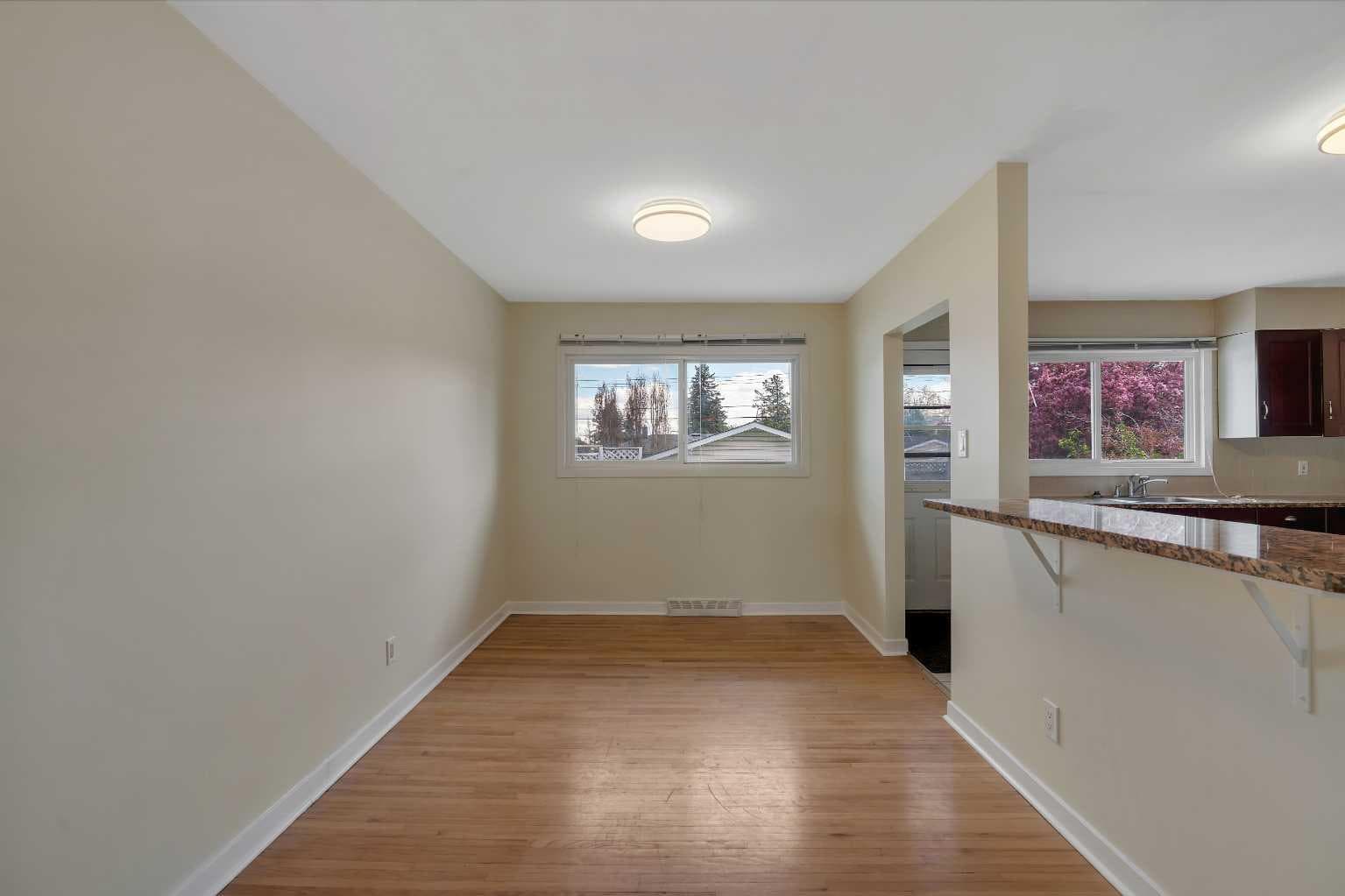 8432 Elbow Drive SW