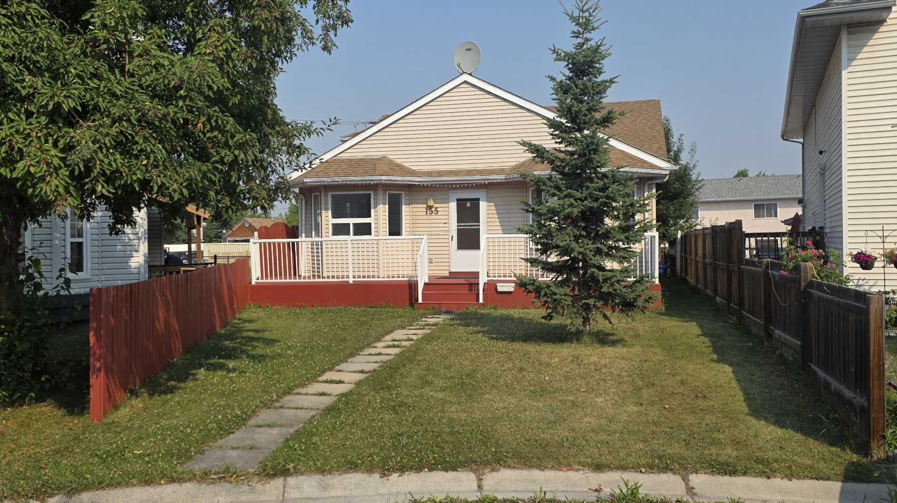 155 Applefield Close SE