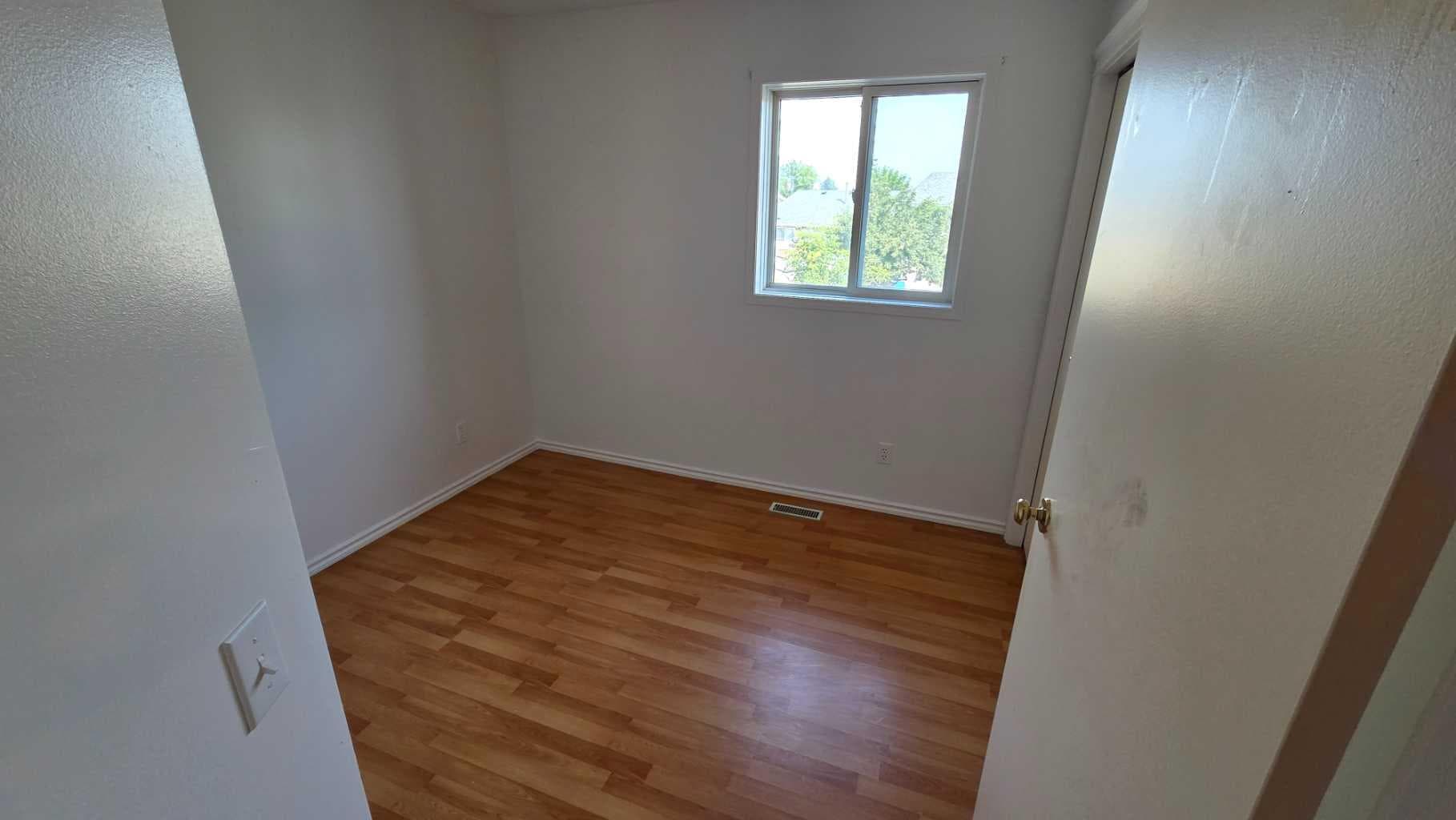155 Applefield Close SE