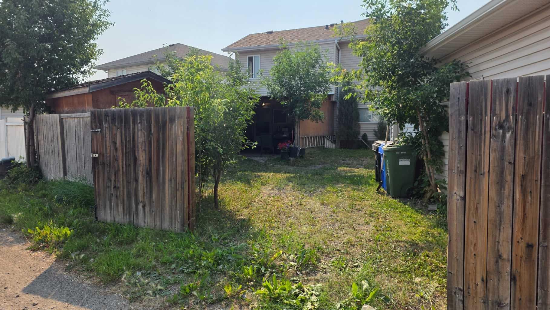 155 Applefield Close SE