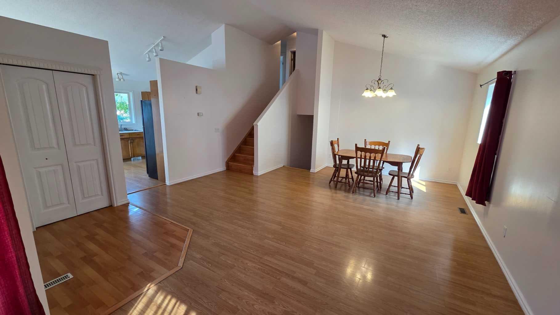 155 Applefield Close SE
