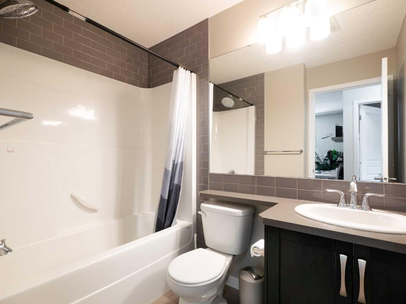 367 Auburn Crest Way SE
